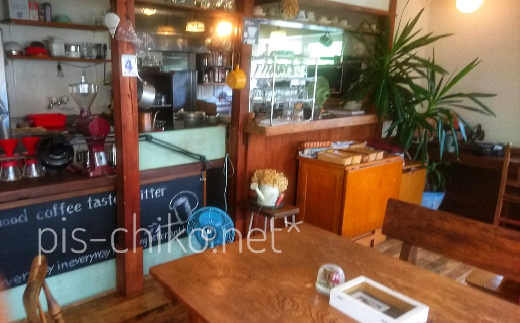 カフェジョウロ:店内